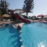 Hotel Exotic &