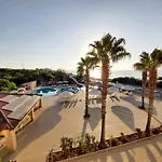 Exotic & Hotel
