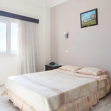 Hotel Exotic & 3*