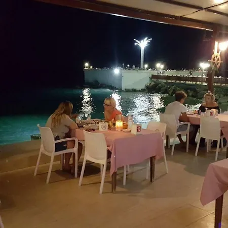 Exotic & Ξενοδοχείο 3*